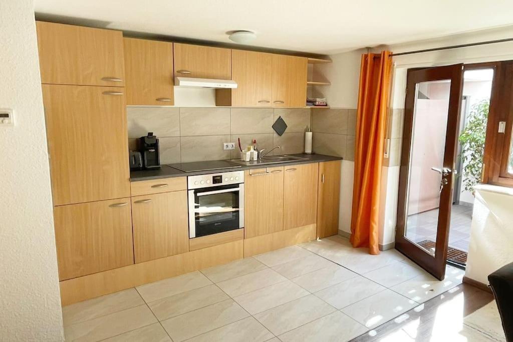 Ferienwohnung Zwischen Weinheim Und Hemsbach Екстериор снимка