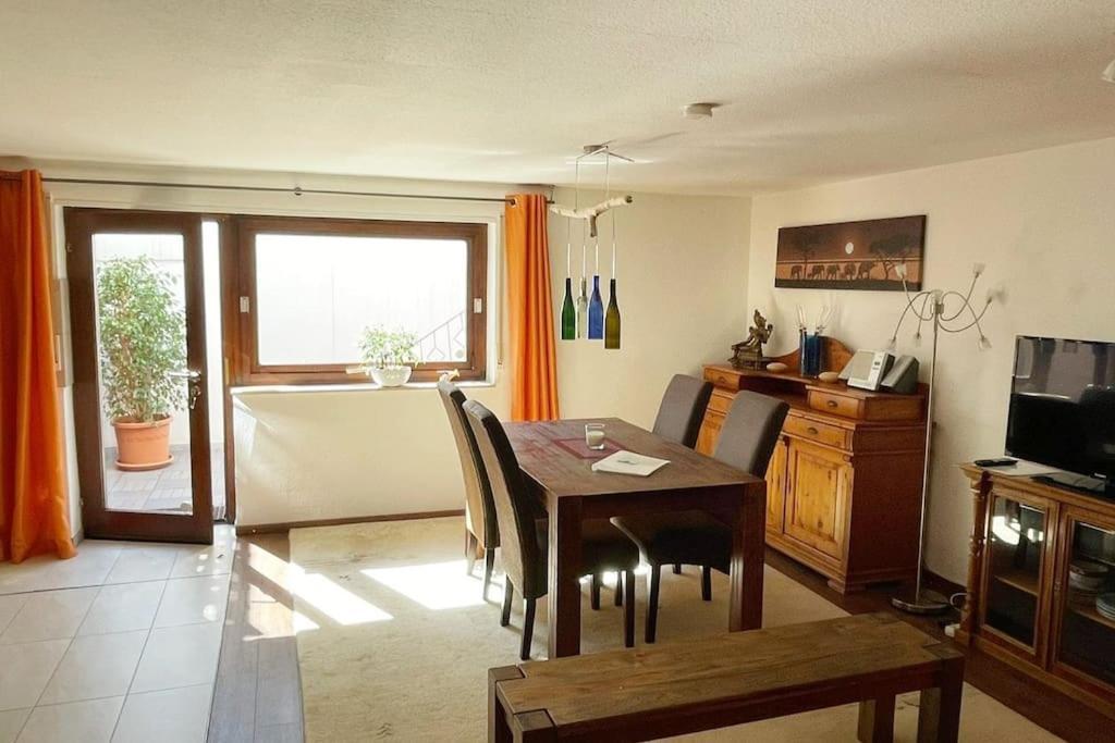 Ferienwohnung Zwischen Weinheim Und Hemsbach Екстериор снимка